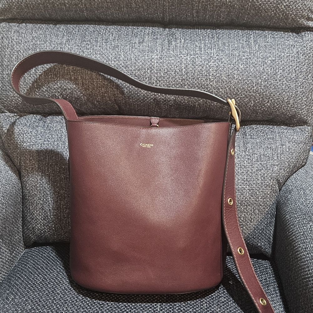 Coach Merlot Burgundy Bleeker Bucket Leather Shoulder Bag